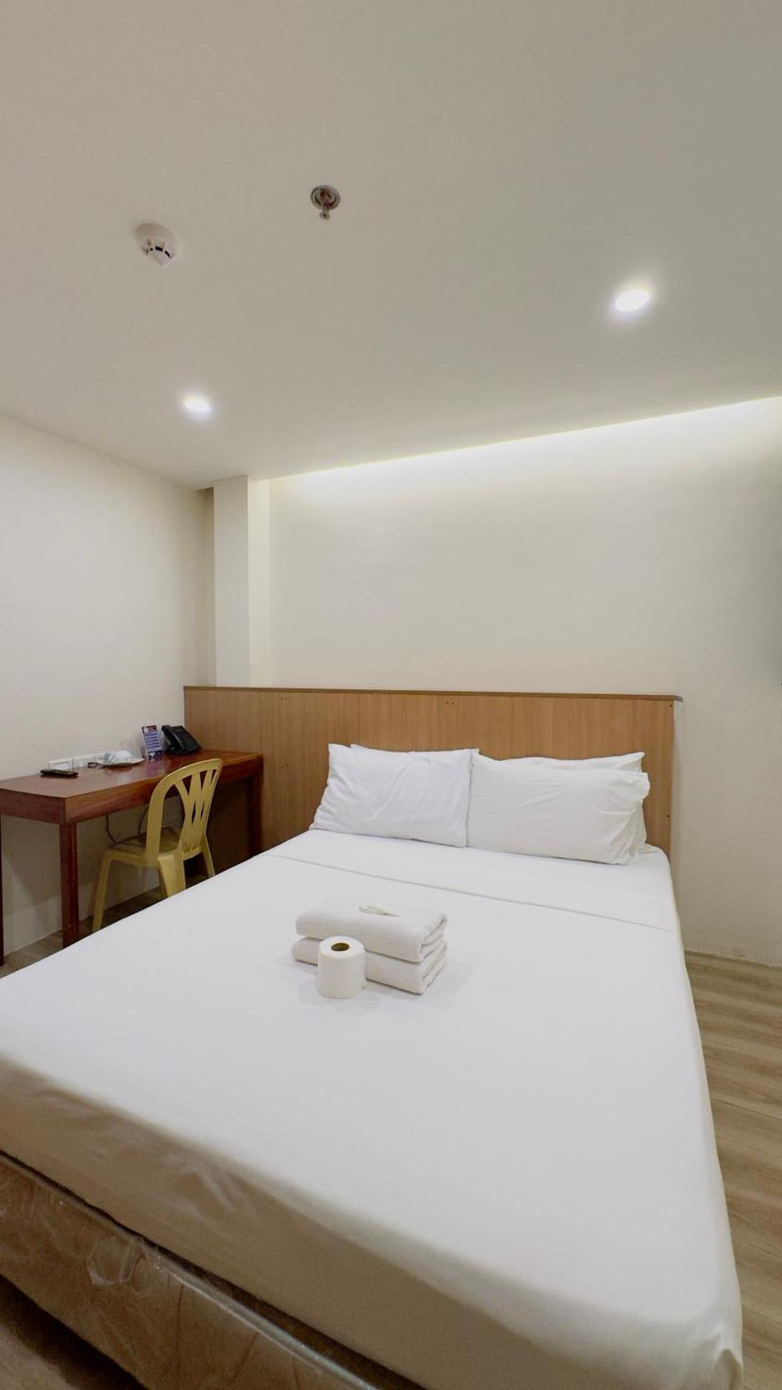 Davao City La Anclar Hotel מראה חיצוני תמונה